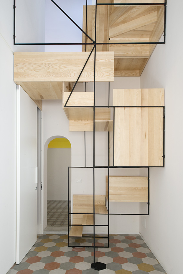 Casa G, Francesco Librizzi escaleras