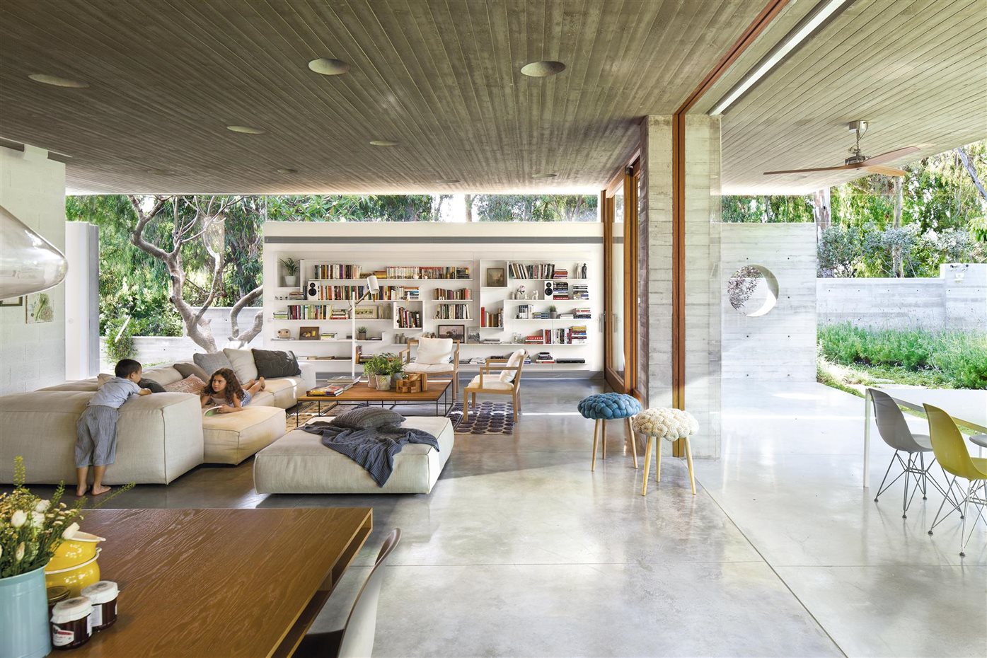   . Casa familiar