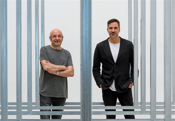 Carlos Quintáns e Iñaqui Carnicero, comisarios del pabellón español