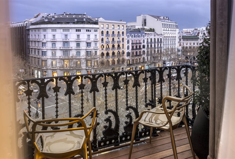 Vistas al Paseo de Gracia desde la suite Enric Battló