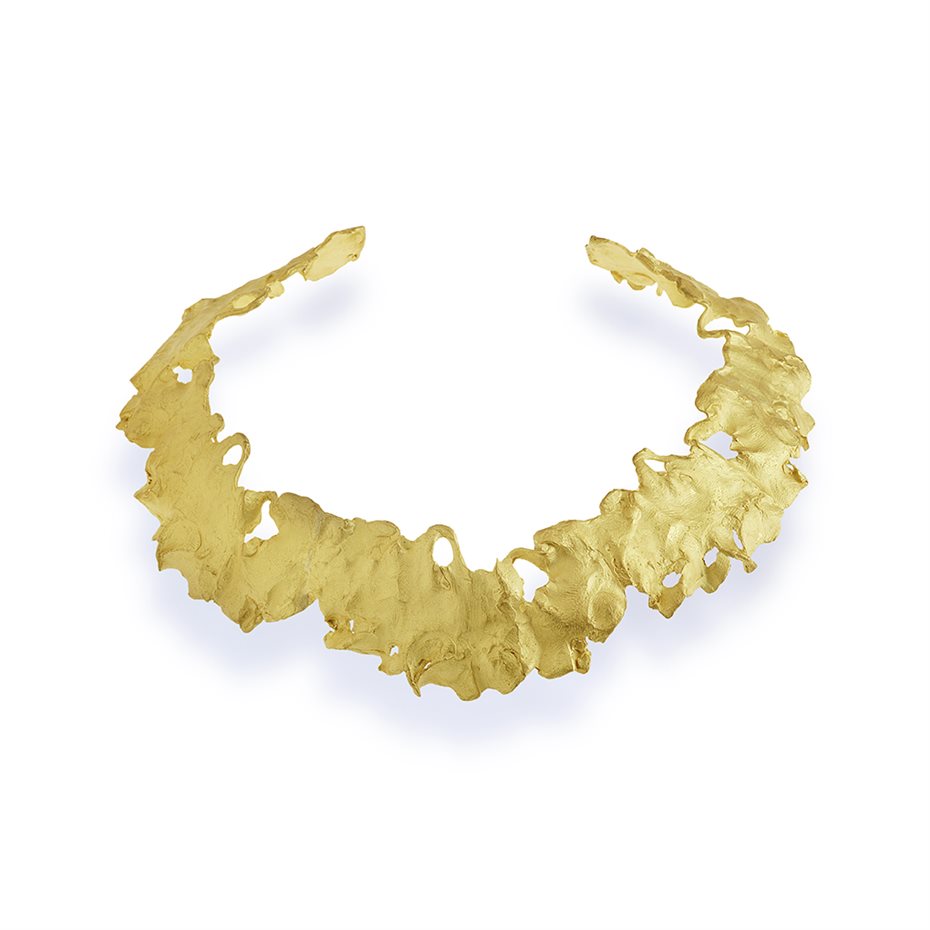 Collar de oro desarrollado junto a Miquel Barcelo