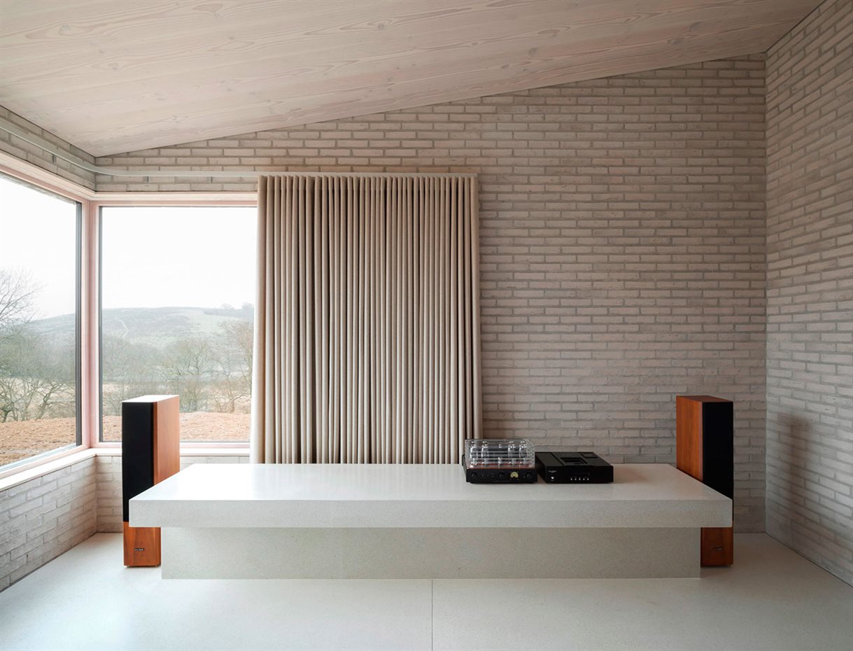 Life House5. Sala de música