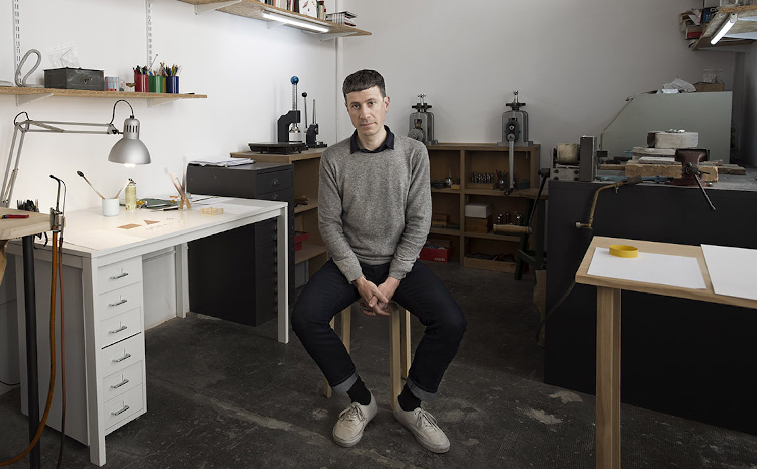 Marc Monzó ha ganado el premio de joyería internacional Françoise van den Bosch 2016