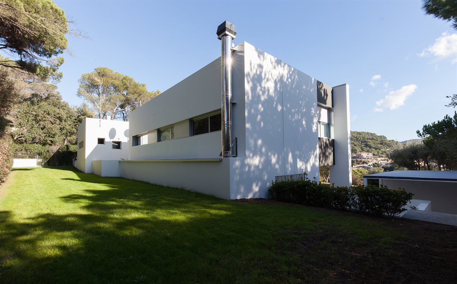 IMG 9084. La casa está orientada hacia las vistas sobre las montañas del Maresme