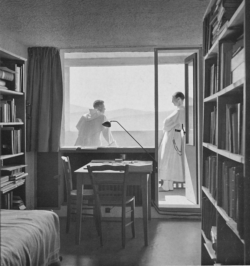Estancia del convento de Santa María de la Tourette. Eveux-sur-l'Arbresle (Francia), 1953 Le Corbusier