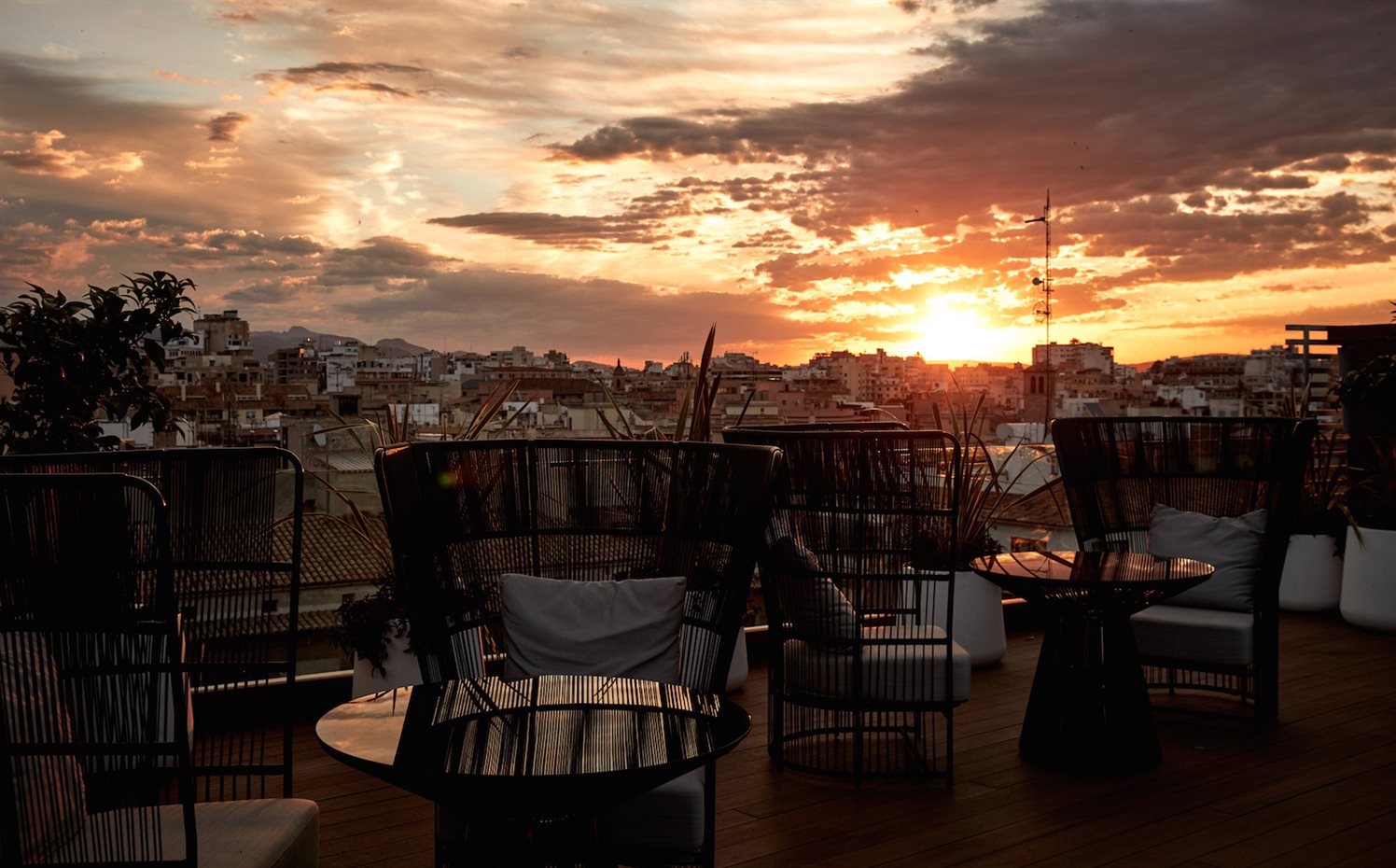 Hotel Nakar