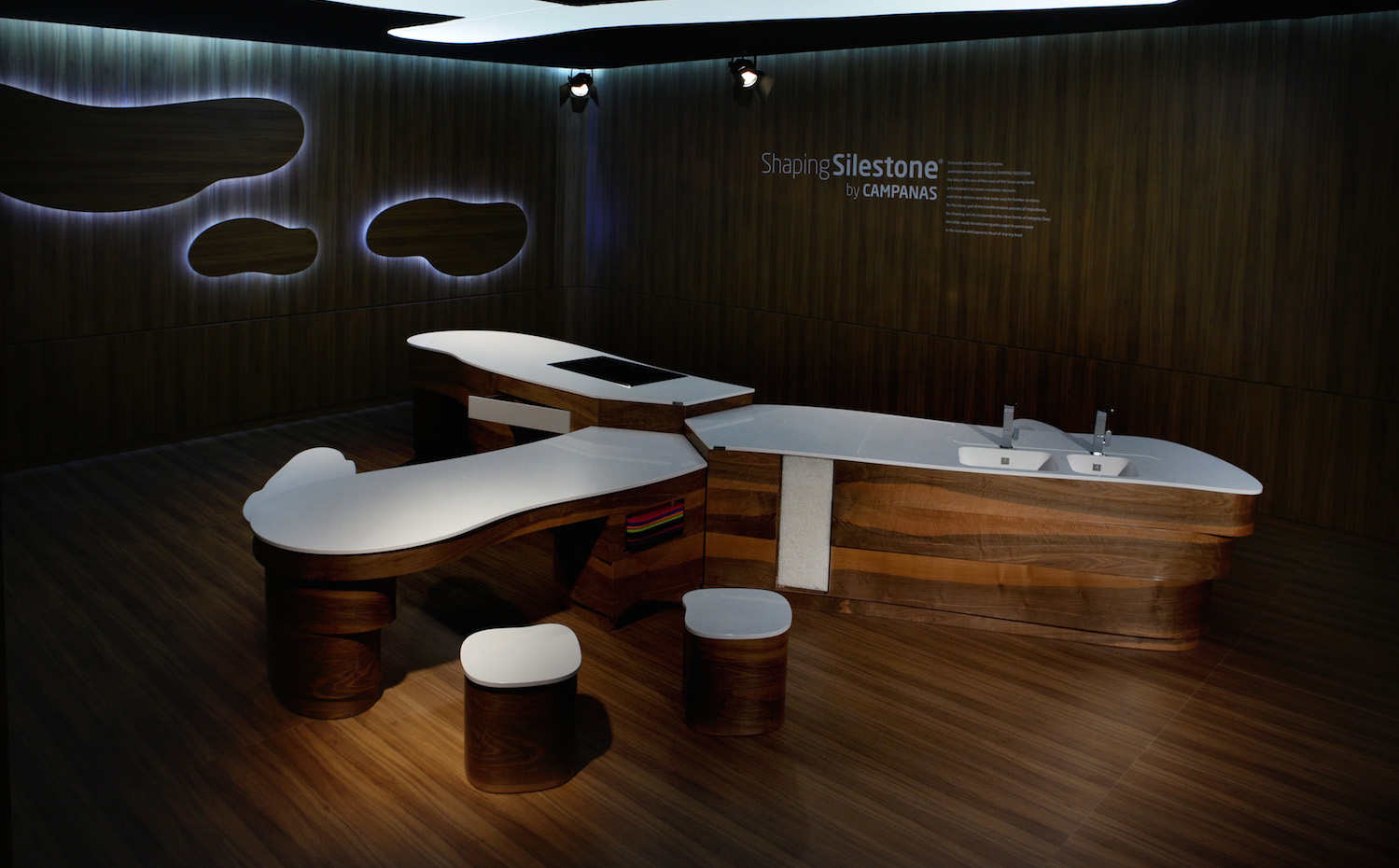Cocina Cosentino. Cocina Campanas para Cosentino (2010)