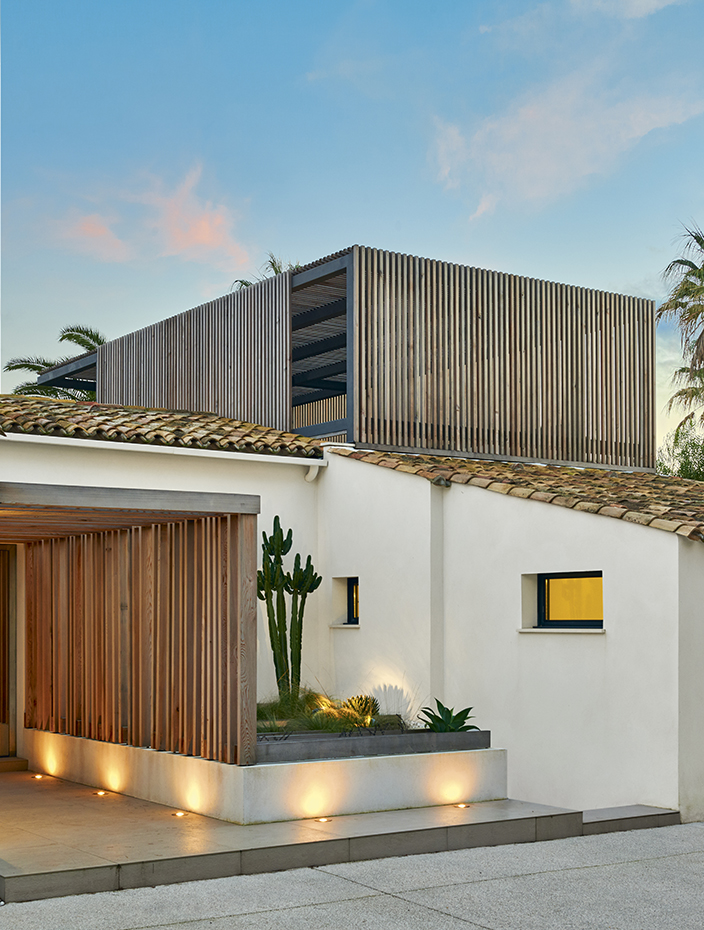 00398190 ok. La fusión de lo nuevo y lo viejo ha creado una imagen arquitectónica coherente y equilibrada