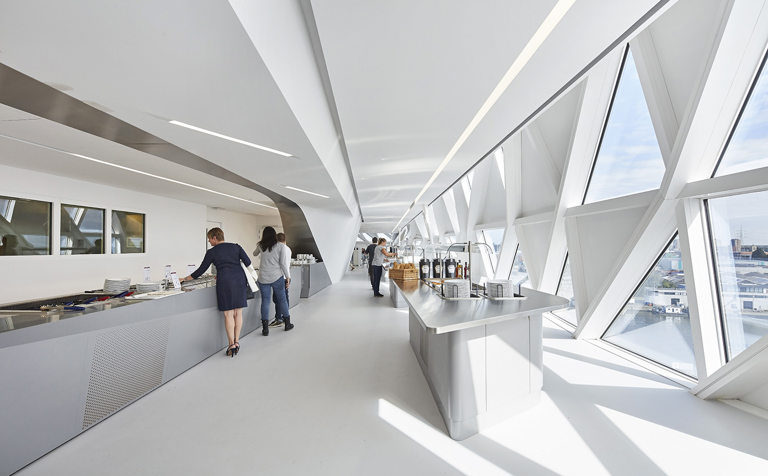 Sede de la autoridad portuaria de Amberes, Bélgica, Zaha Hadid