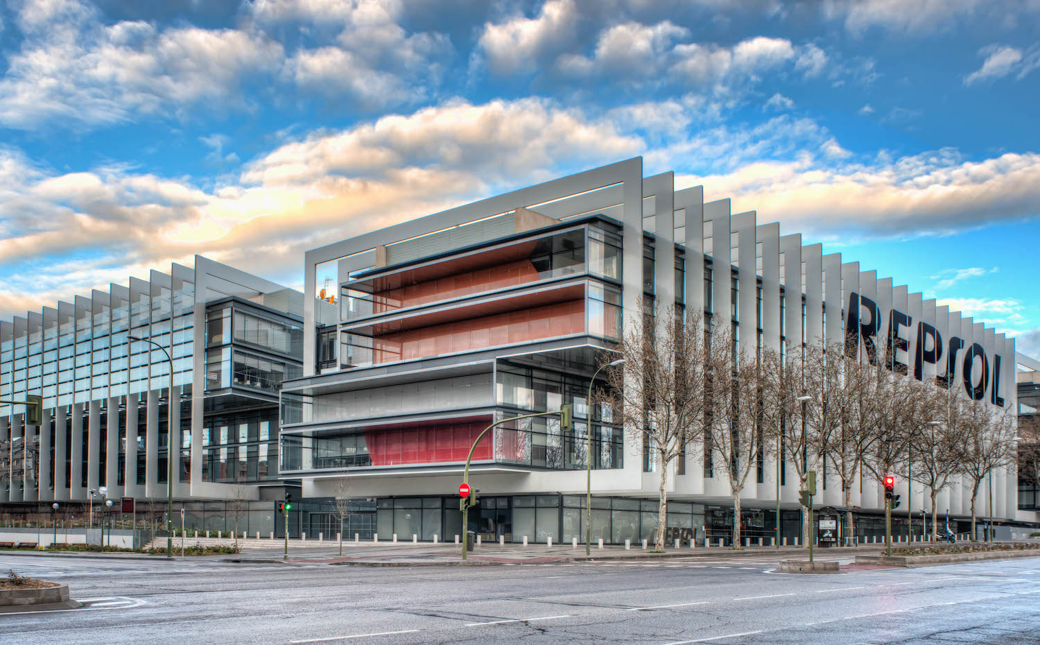 Campus Repsol, de Rafael de La Hoz. Open House Madrid