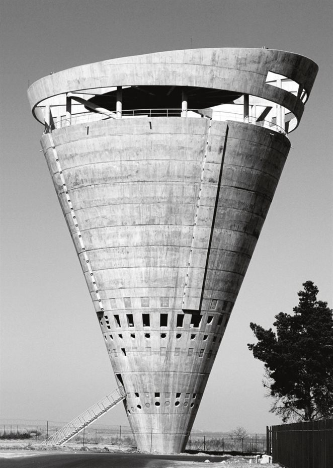 Grand Central Water Tower, Midrand (Sudáfrica, 1996), por GAPP Architects