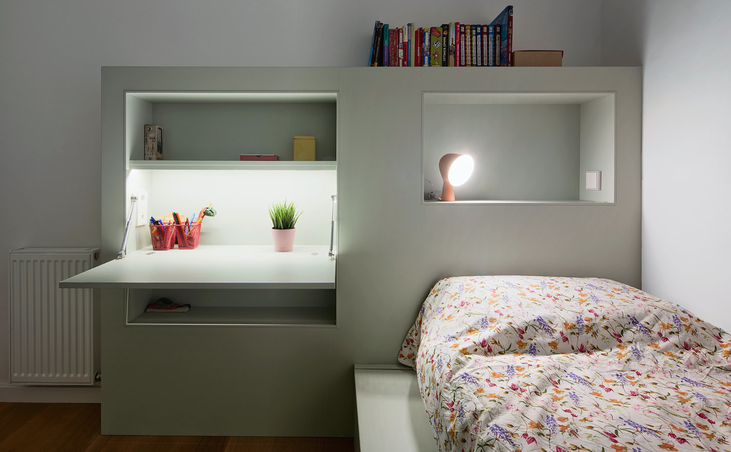 Dormitorio infantil con mueble a medida. 