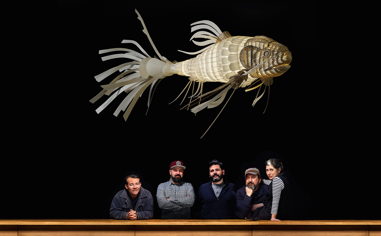 lámpara koi. LZF Lamps, Premio Nacional de Artesanía 2011. Un ejemplo a seguir para el sector de la iluminación decorativa española tanto por su fuerte compromiso con la cultura del diseño como por su minucioso proceso productivo artesanal y la comunicación de su marca