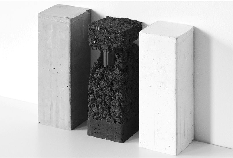 Cada bloque oculta un perfume distinto