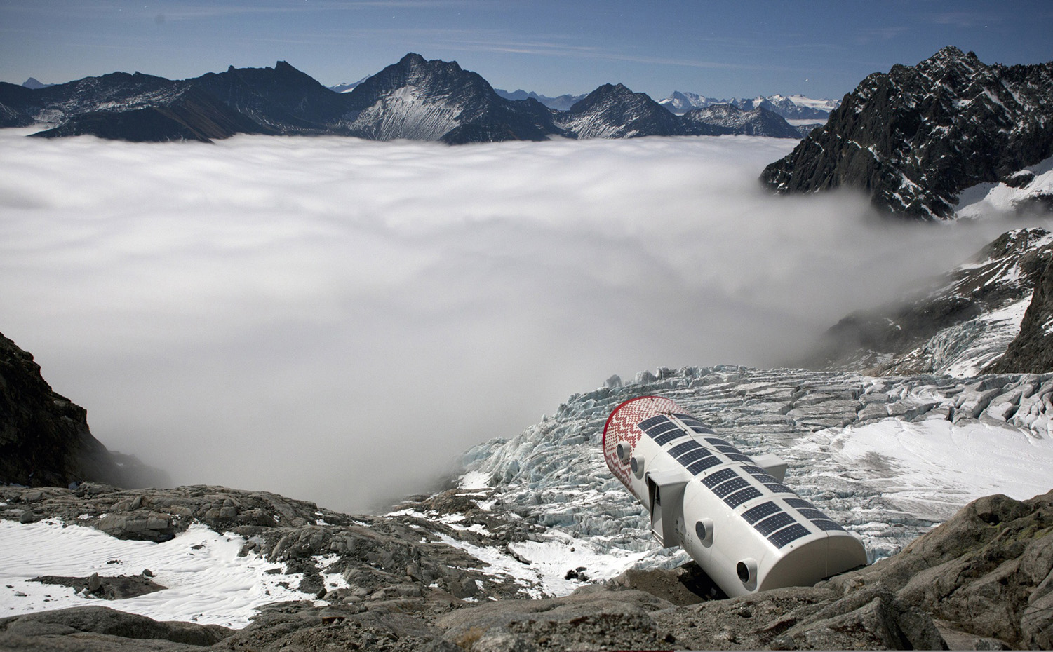 Refugio de Gervasutti, LEAPfactory