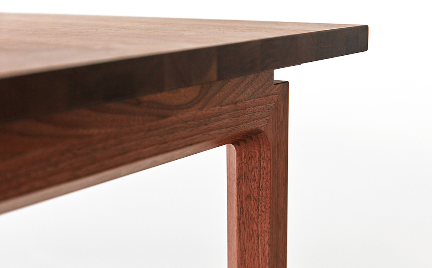 taiyou6. Detalle de mesa Horizon