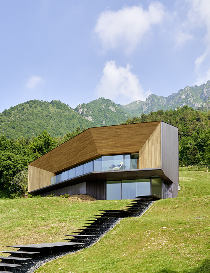 Casa en Lumezzane (Italia), de Camillo Botticini. Premios Europeos del Cobre en la Arquitectura