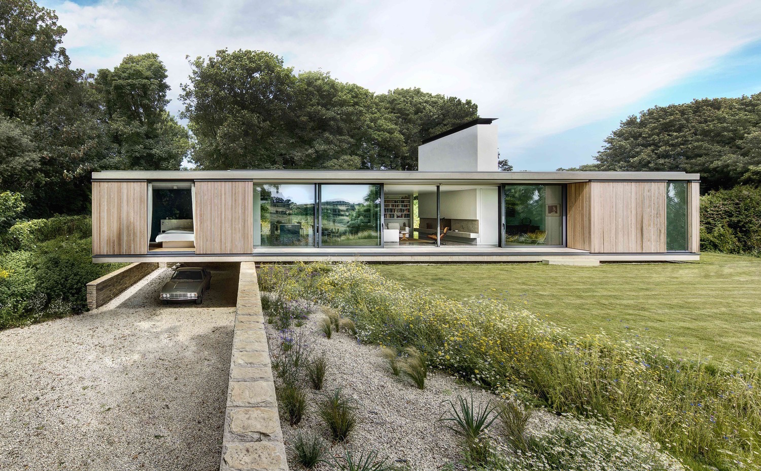 StromArchitects TheQuest MartinGardner 07. La discapacidad de una hija obligó a construir la casa en una sola planta