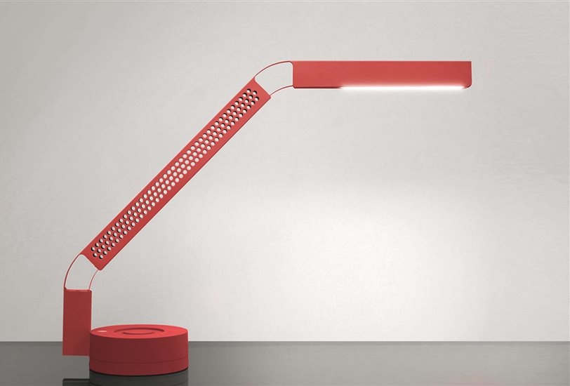 En la calidad de un LED cuenta mucho el componente electrónico. Lámpara de sobremesa Fade Task Light, de Fade Studio