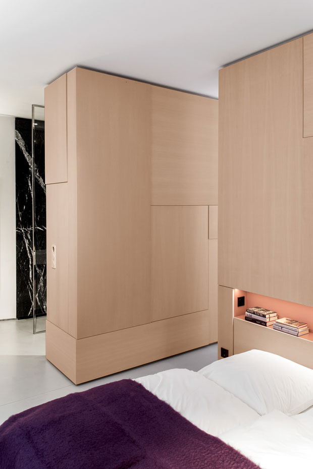 TS11-Boesenberg-Print. El baño está perfectamente integrado en el dormitorio