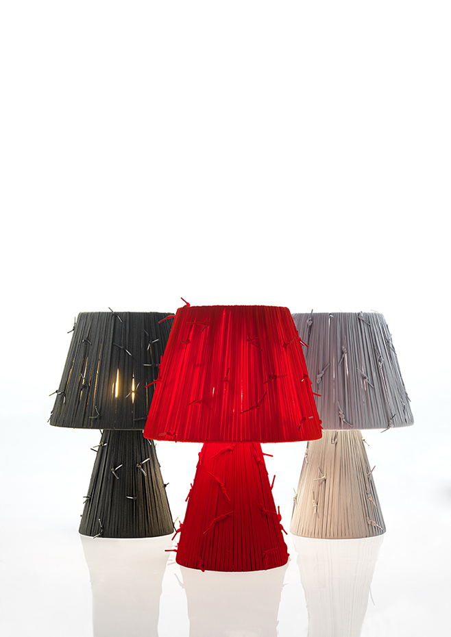 Metalarte Shoelaces di Curro Claret. Lámparas Shoelace, de Curro Claret para Metalarte