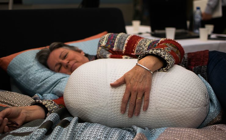 La almohada es una alternativa a los tratamientos médicos contra el insomnio