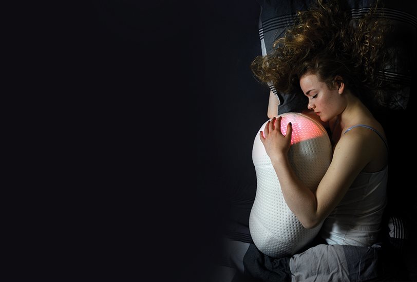 Somnox también puede utilizarse como despertador gracias a su sistema de luz gradual