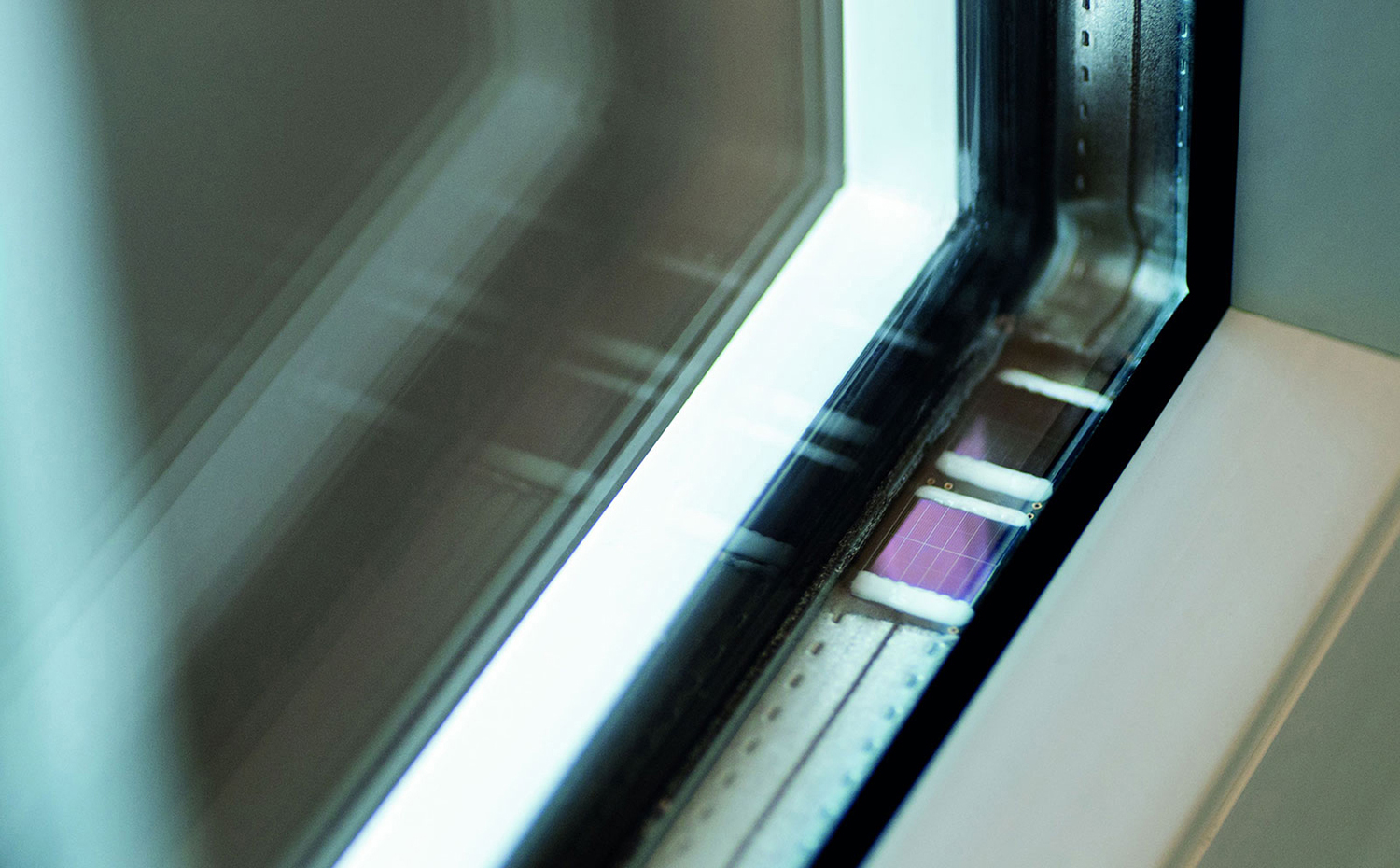 Chip solar para detección de puerta y ventana abierta desarrollado por el Instituto IMS de Duisburg, Alemania