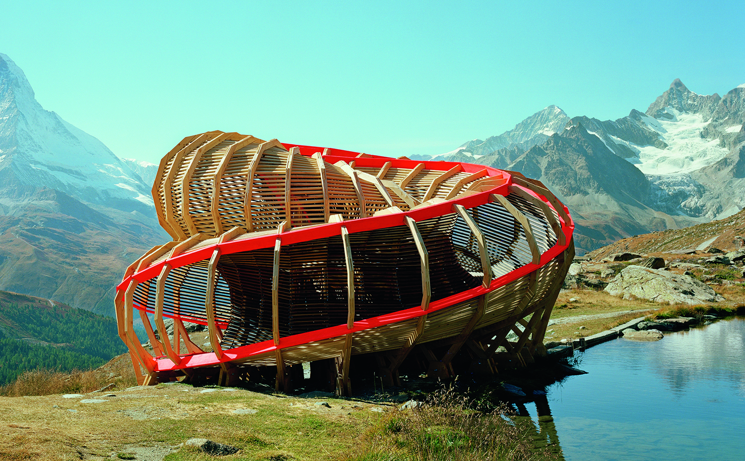 Edificio Evolver, en Zermatt, Suiza, de Alice Studio/EPFL. Libro Wood de Phaidon
