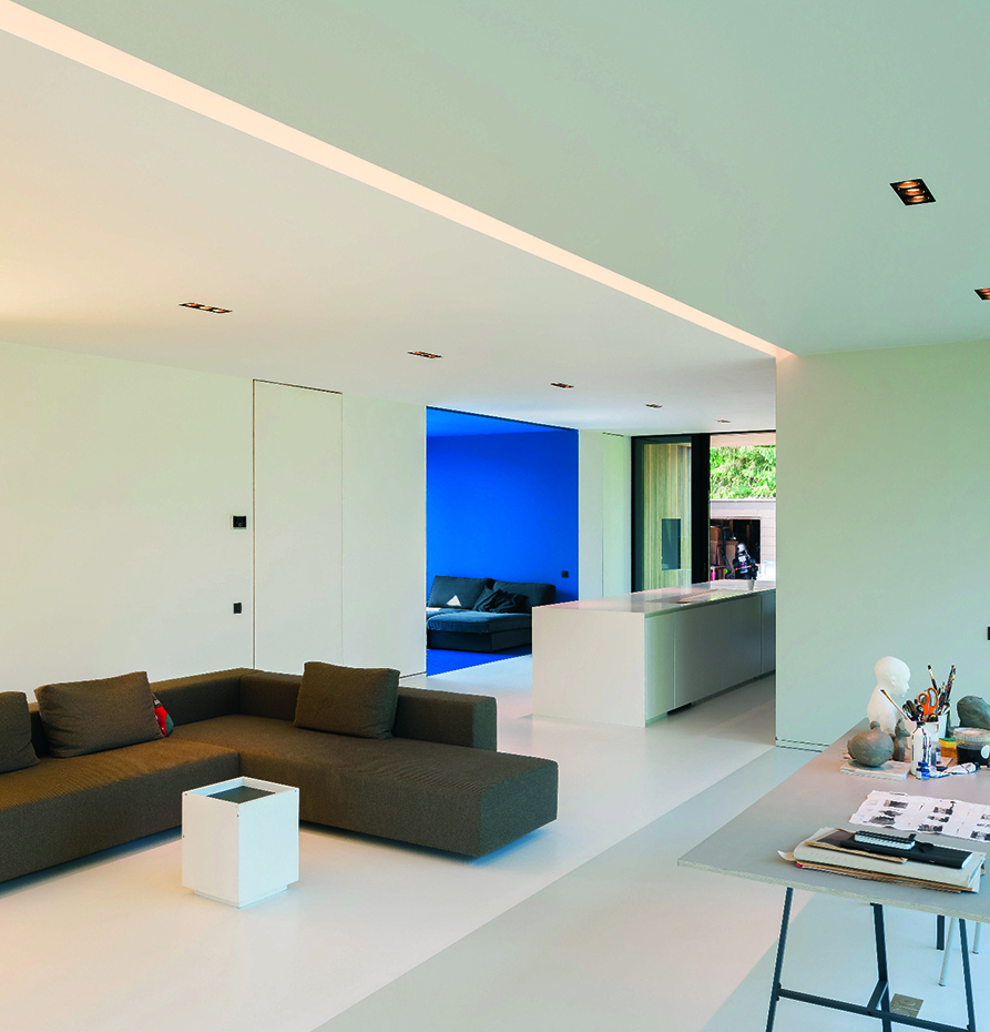 El blanco neutro o luz de día, con una temperatura en grados Kelvin elevada, es apta para ambientes y zonas de trabajo como estudios y cocinas