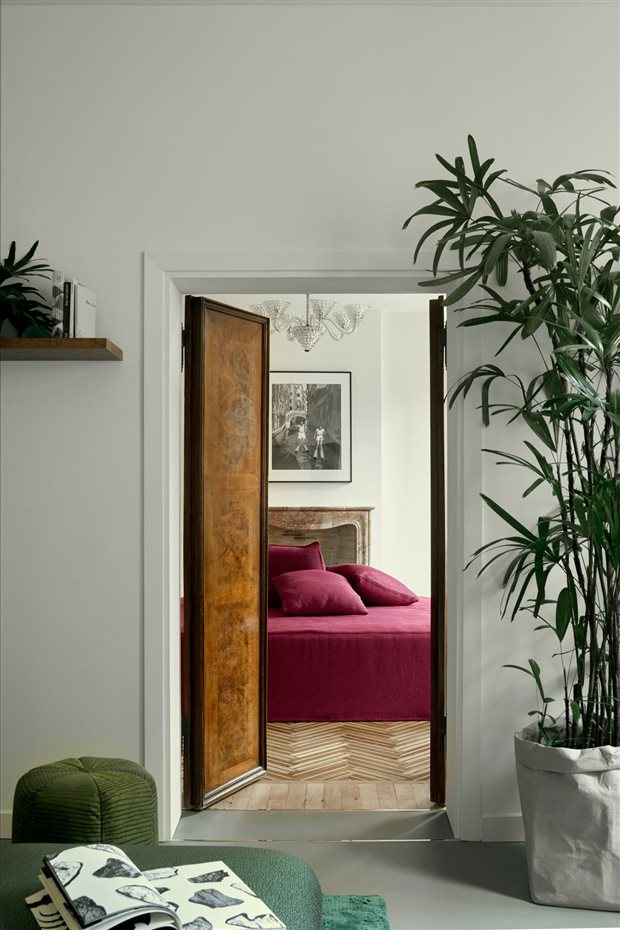Casa Flora2. La entrada principal conduce directamente a la planta noble