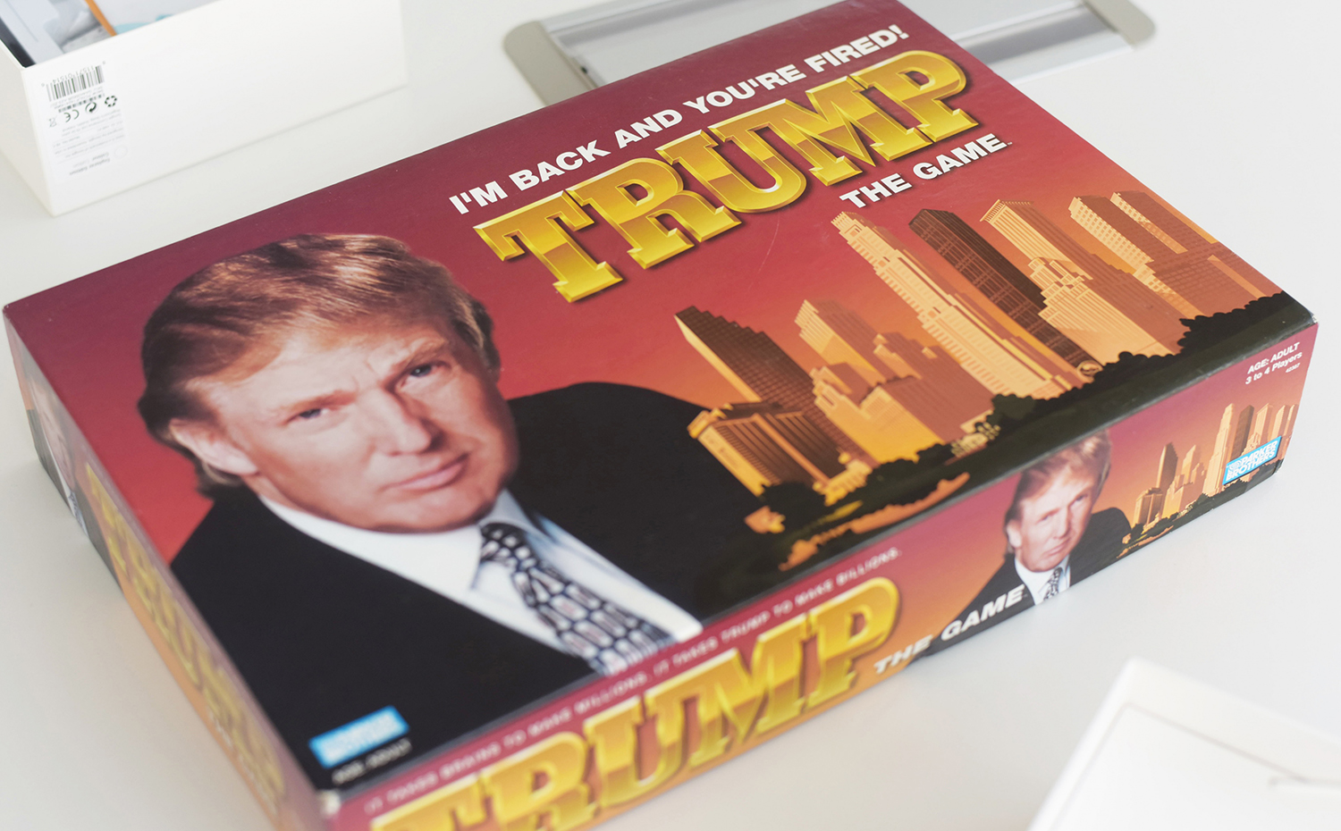 juego Trump. En el museo tampoco falta el juego de mesa que lanzó en los ochenta un empresario inmobiliario llamado Donald Trump, un pseudo Monopoly cuyo lema (You are fired, o "estás despedido") haría célebre casi dos décadas después en The Apprentice, su programa de televisión