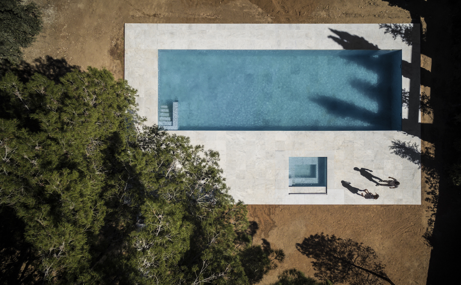 FRAN SILVESTRE ARQUITECTOS  HOUSE BETWEEN THE PINE FOREST  (18). Casa en Paterna, por Fran Silvestre