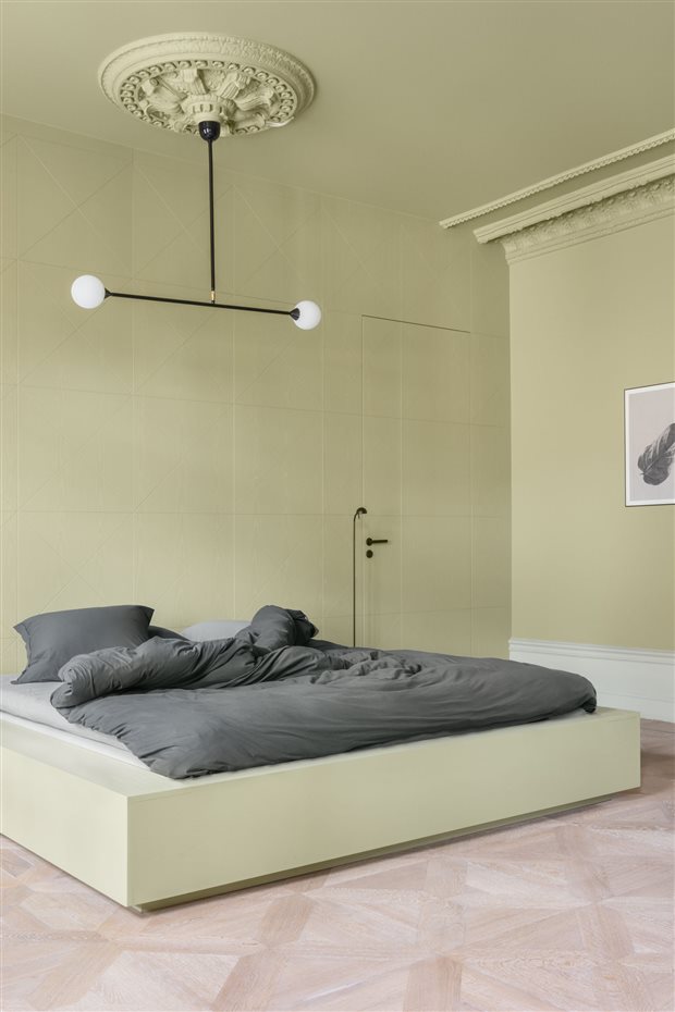 Note-Design-Studio-06. Lámpara de Michael Anastassiades en el dormitorio principal