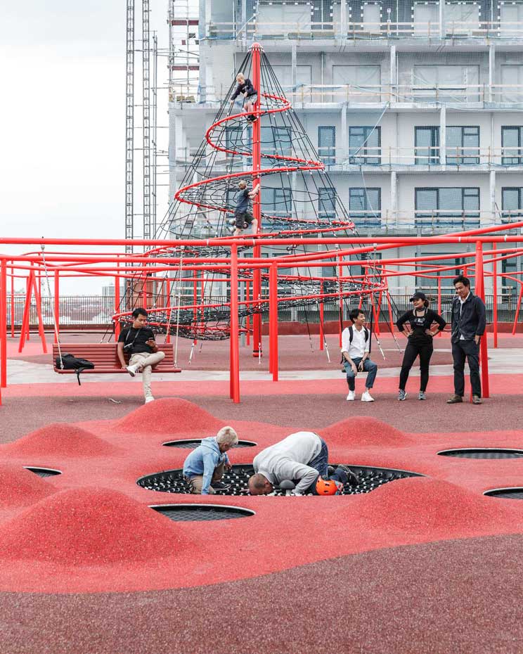 Jaja Architects parque infantil