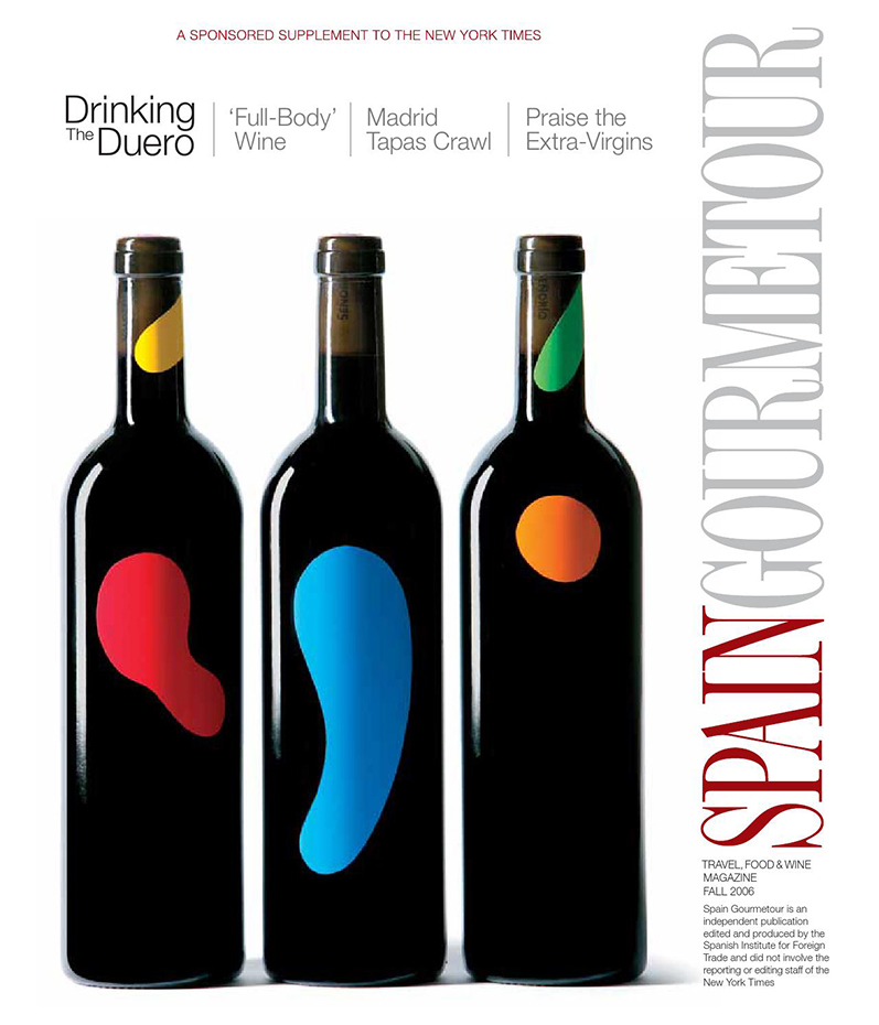 spain gourmetour. Botellas decoradas a mano hechas con papeles recortados y pegados para ilustrar un artículo que hablaba del vino como expresión del propio territorio. Serie publicada en Spain Gourmetour
