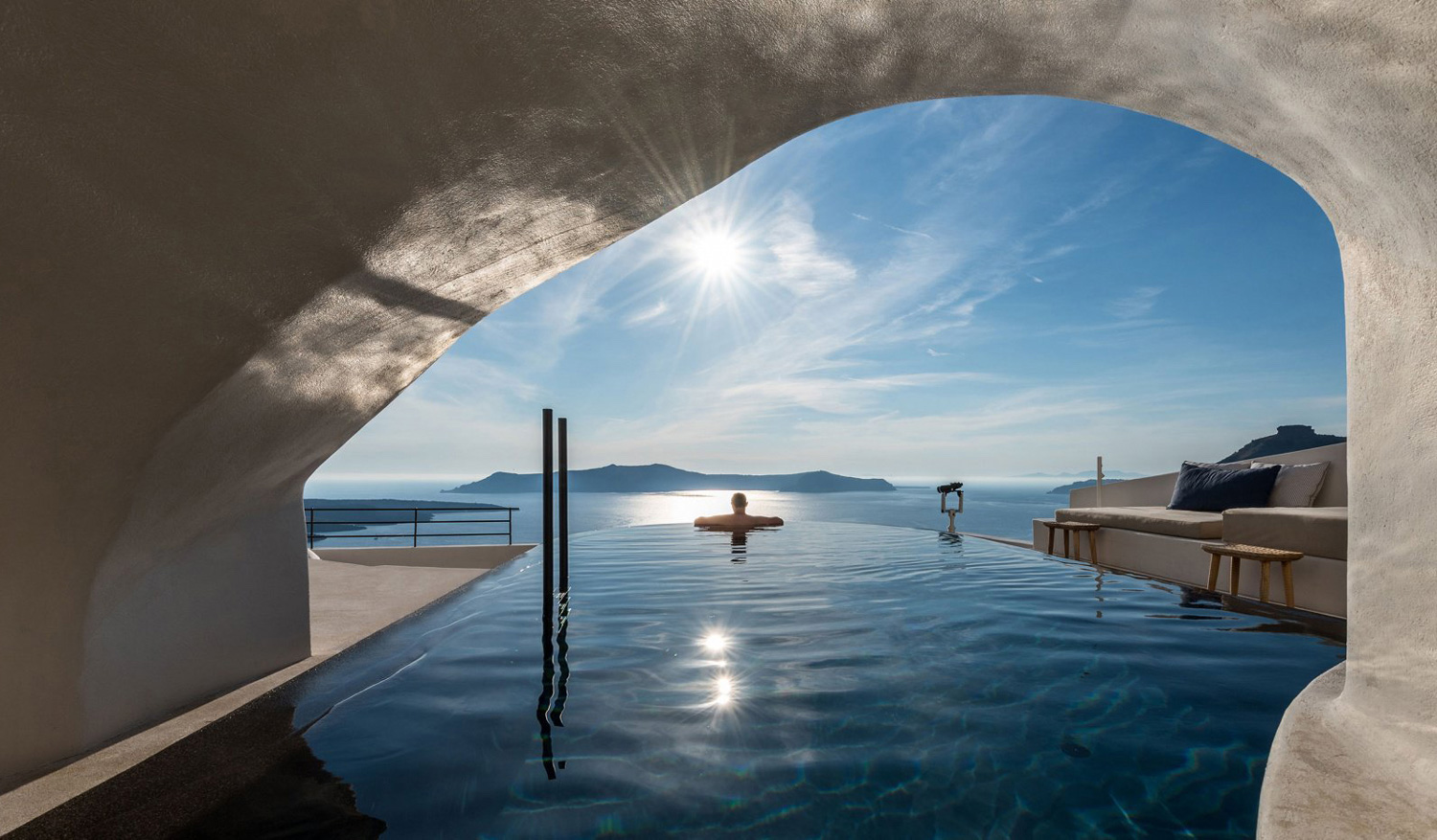 Porto Fira Suites