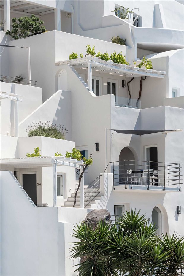 Porto Fira Suites