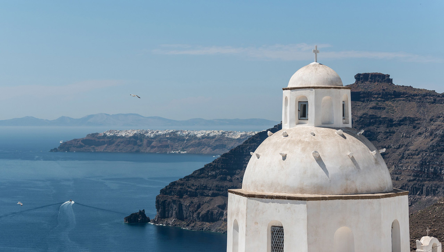 Porto Fira Suites