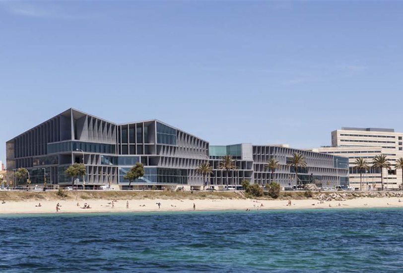 Palacio de Congresos y Hotel de Palma, de Francisco Mangado