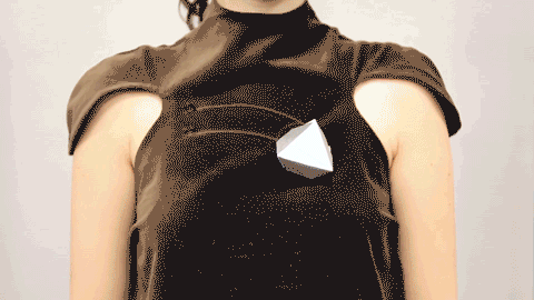 4 Pattern Etching. Los broches circulando a su aire