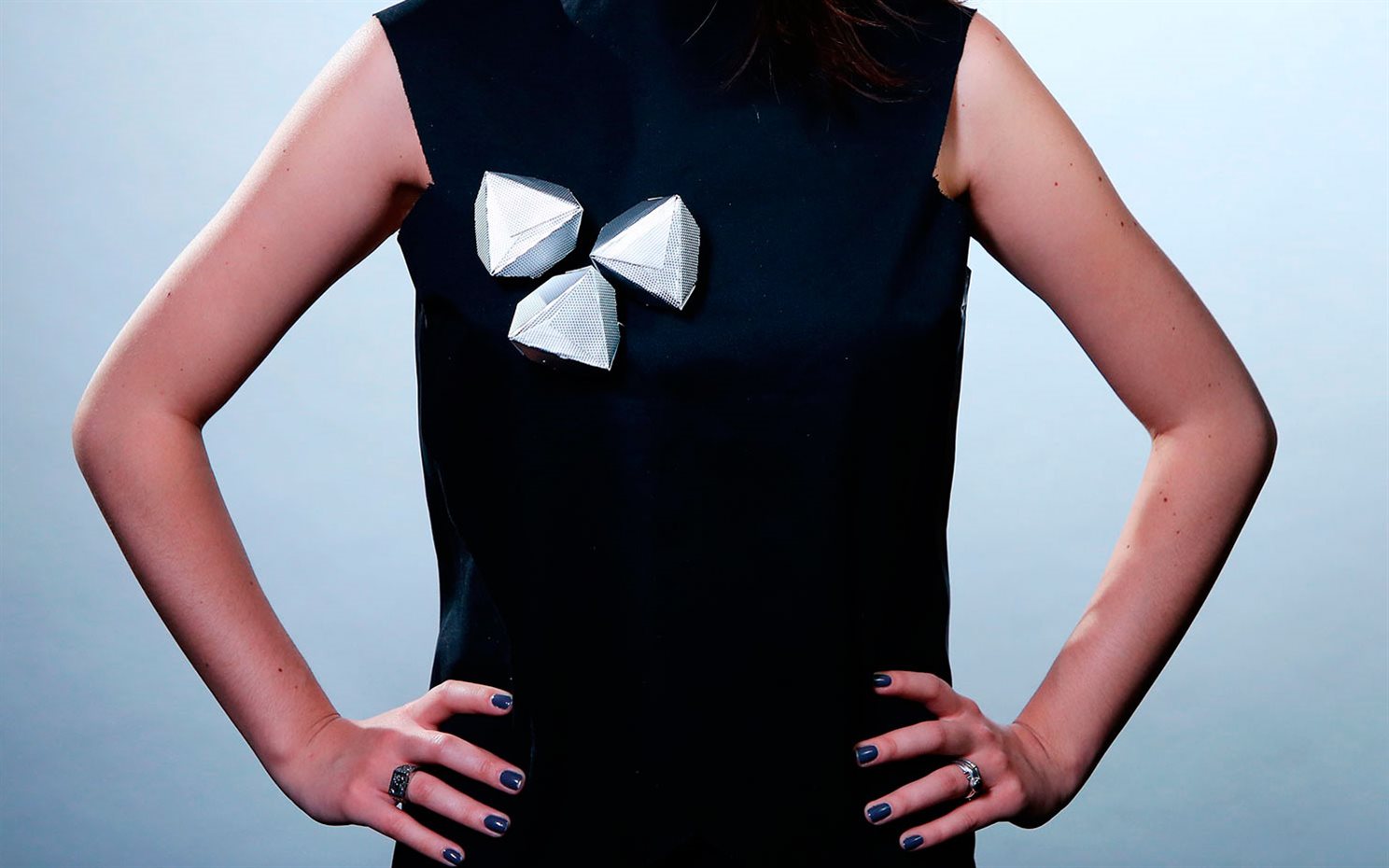 hola-2 Shape-changing-jewelry. ...y luego se juntan