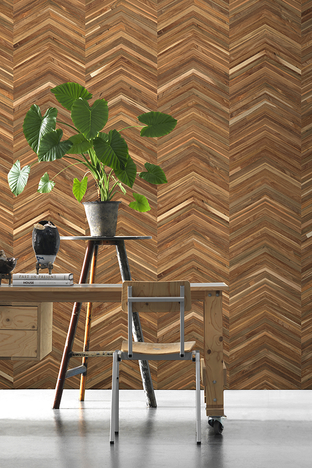 TIM-06 close up. Timber Strips teca sobre teca Chevron