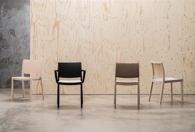 Sillas Duos, diseño de Jasper Morrison para Andreu World