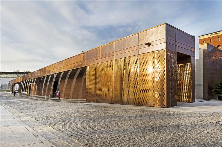 Centro Hydropolis en Breslavia (Polonia), ART FM.
