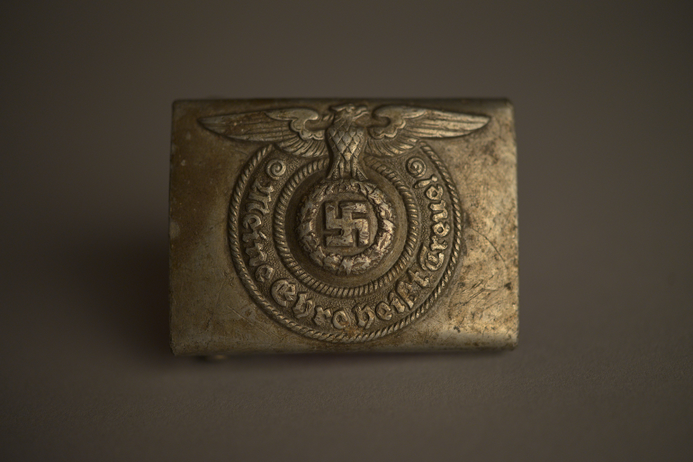 Hebilla metálica de cinturón de las SS nazis Auschwitz
