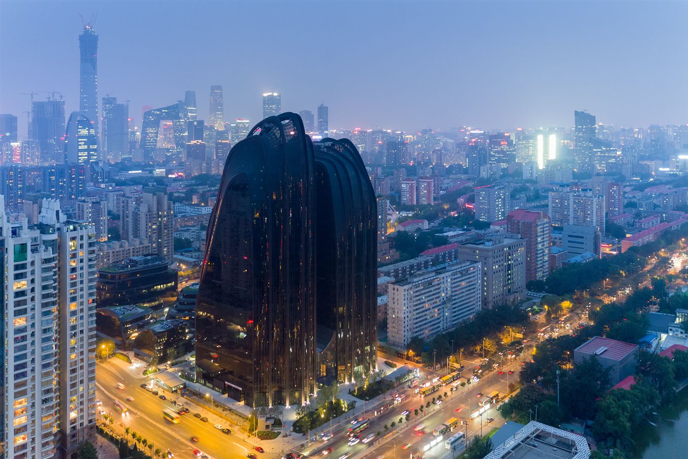Chaoyang Park Plaza, Pekín, MAD Architects