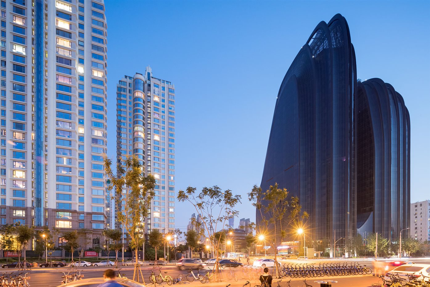 Chaoyang Park Plaza, Pekín, MAD Architects