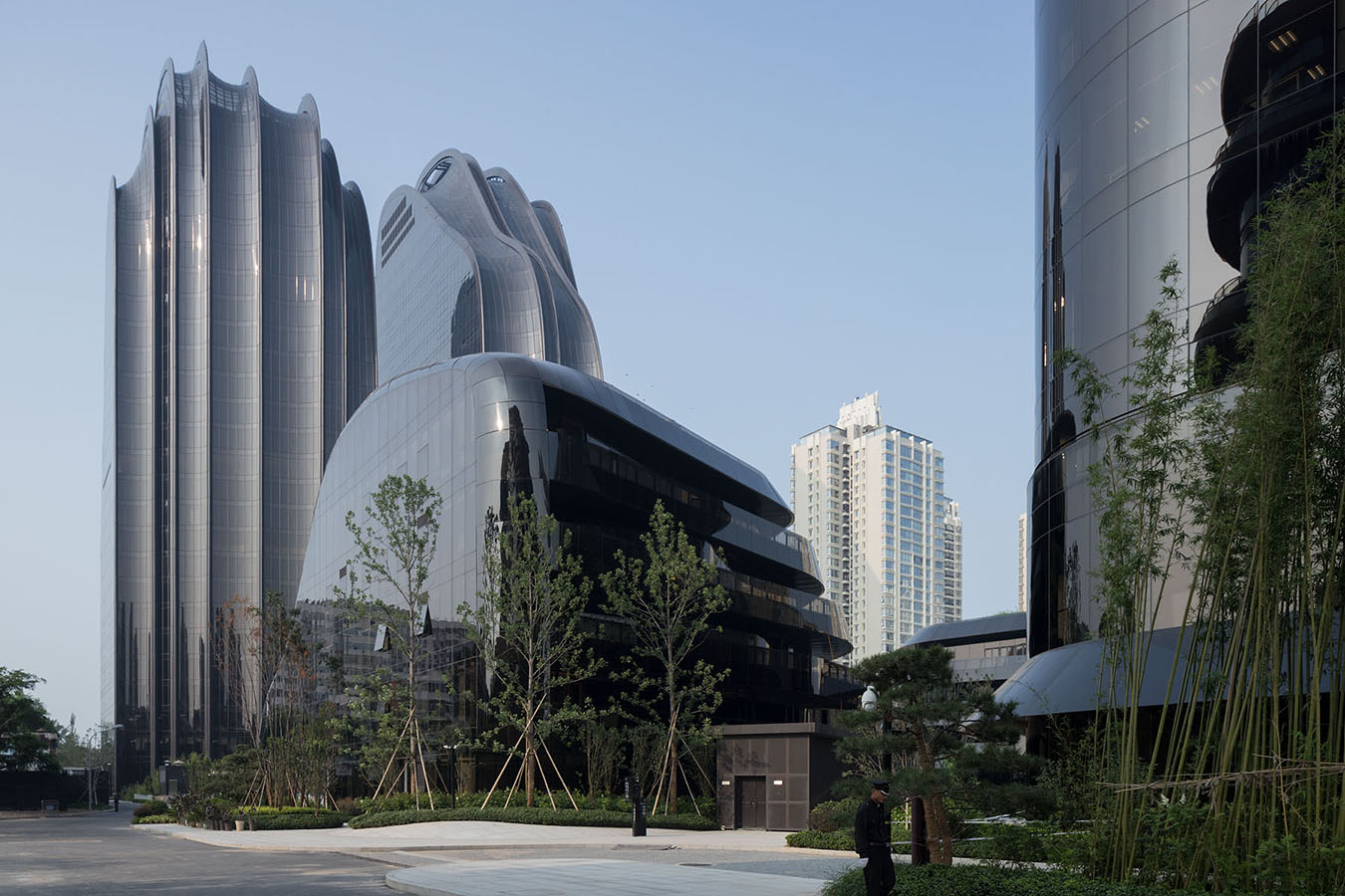 Chaoyang Park Plaza, Pekín, MAD Architects