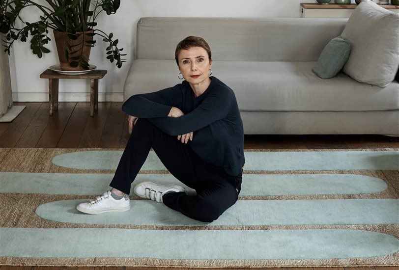 Helena Rohner for DAC RUGS  Helena Rohner copyright Anton Goiri (6)